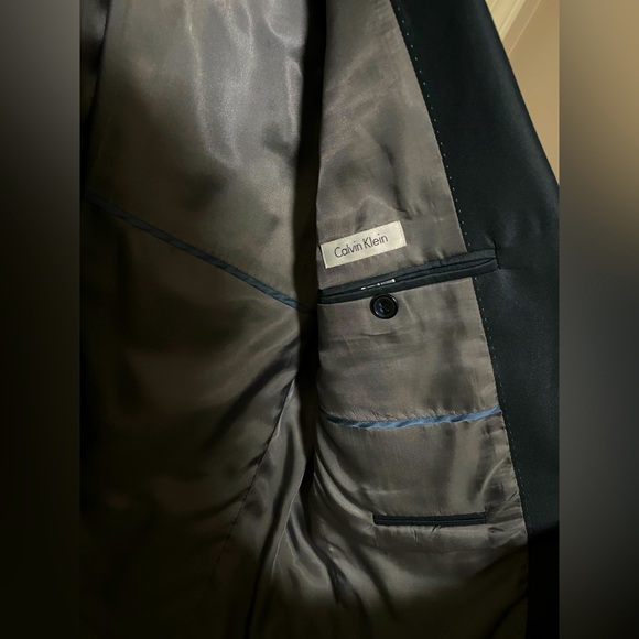 CALVIN KLEIN - charcoal blue satin finish sport coat - Picture 4 of 5